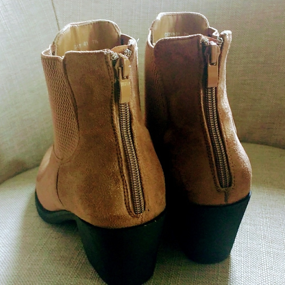 Booties - Picture 3 of 4